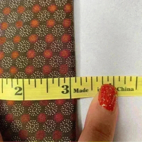 Awareness Kenneth Cole Men’s Tie 100% Silk. Brown & Orange Print. - Picture 7 of 8